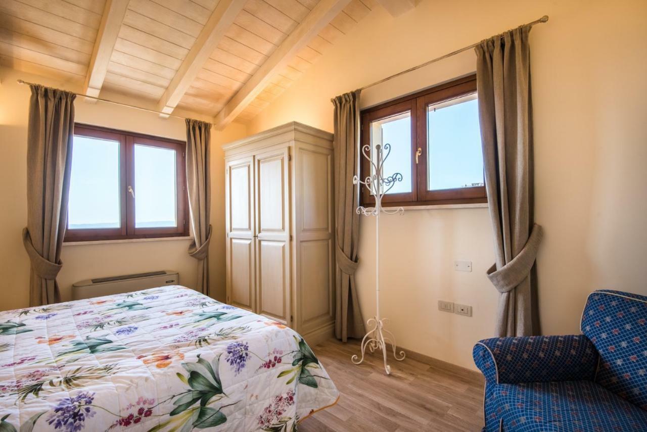 Casa Vacanze Squarcialupi Кастелина ин Шианти Экстерьер фото