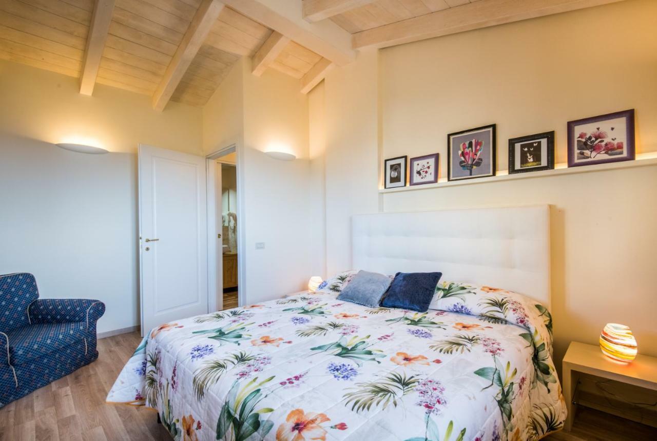 Casa Vacanze Squarcialupi Кастелина ин Шианти Экстерьер фото